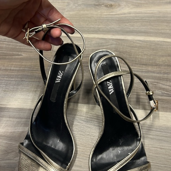 Zara high heals size euro 42 - Picture 4 of 9
